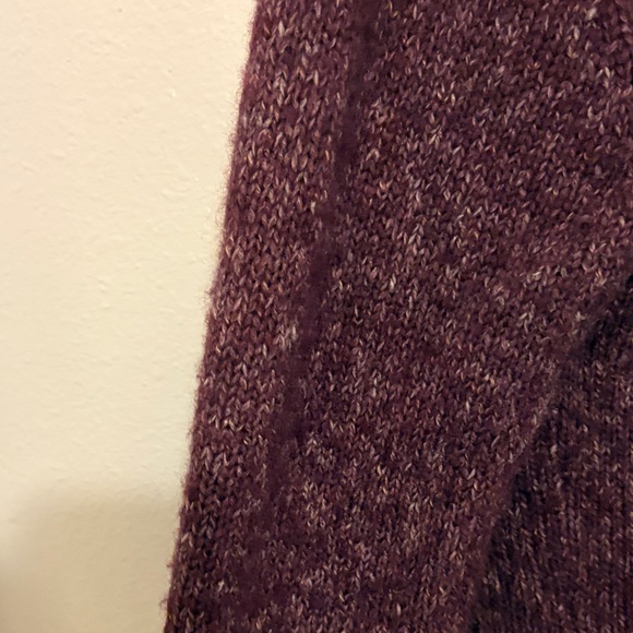L.L. Bean Women's Burgundy Cardigan - Picture 8 of 9